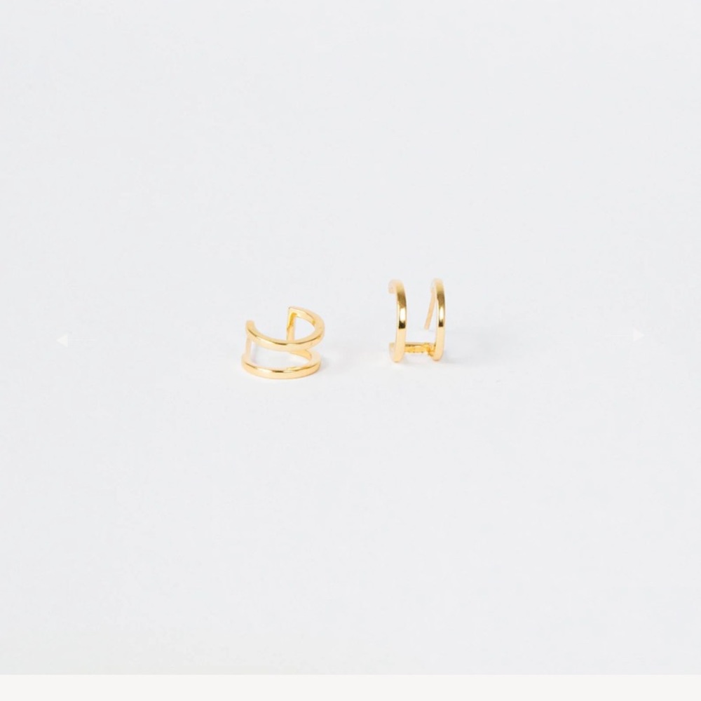 Caitlyn minimalist earrings 18K gold